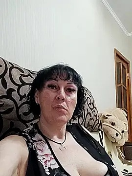 Snapshot of HelgaDennis chatting on July 22, 2026, 2:36 am HelgaDennis online show from July 22, 2026, 2:36 am