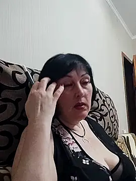Snapshot of HelgaDennis chatting on July 28, 2026, 2:18 am HelgaDennis online show from July 28, 2026, 2:18 am