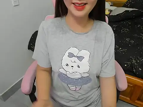 Snapshot of Chi_xinh19 chatting on May 8, 2026, 1:05 pm Chi xinh19 online show from May 8, 2026, 1:05 pm