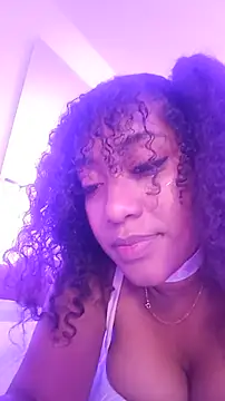 Snapshot of mia_rouxx1 chatting on June 30, 2026, 10:27 am mia rouxx1 online show from June 30, 2026, 10:27 am