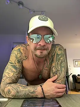 stefhart online show from April 14, 2026, 1:00 am