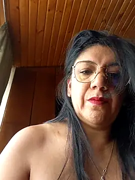Snapshot of Mielx chatting on March 27, 2026, 2:50 pm Mielx online show from March 27, 2026, 2:50 pm