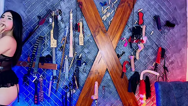 Snapshot of Mistress_lexi_bdsm chatting on July 1, 2026, 7:13 pm Mistress lexi bdsm online show from July 1, 2026, 7:13 pm