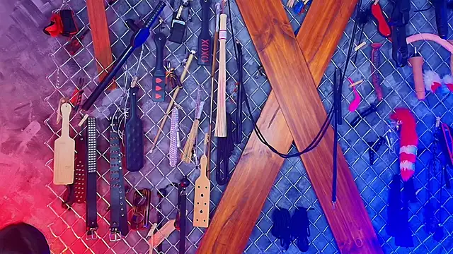 Snapshot of Mistress_lexi_bdsm chatting on July 18, 2026, 9:40 pm Mistress lexi bdsm online show from July 18, 2026, 9:40 pm
