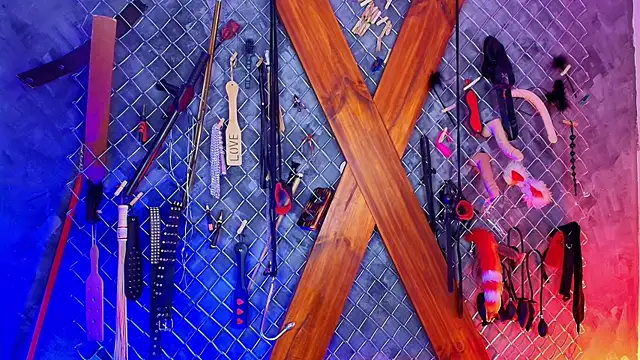 Snapshot of Mistress_lexi_bdsm chatting on July 27, 2026, 7:10 pm Mistress lexi bdsm online show from July 27, 2026, 7:10 pm