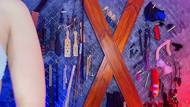 Snapshot of Mistress_lexi_bdsm chatting on August 5, 2026, 7:06 pm Mistress lexi bdsm online show from August 5, 2026, 7:06 pm