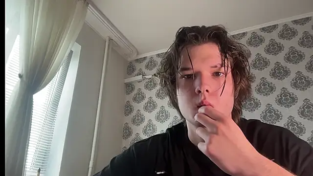 tomasdickpick online show from June 7, 2026, 7:45 am