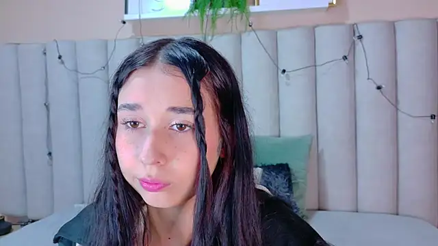 Snapshot of StarrMoon__ chatting on June 30, 2026, 2:56 am StarrMoon online show from June 30, 2026, 2:56 am