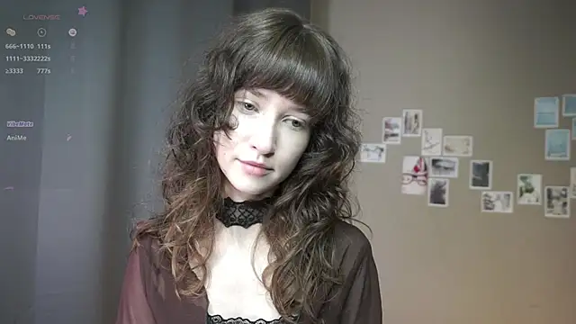 Snapshot of DellaLeck chatting on May 28, 2026, 7:55 pm DellaLeck online show from May 28, 2026, 7:55 pm