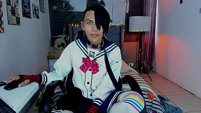 Snapshot of romeo_laurient chatting on April 30, 2026, 10:36 pm romeo laurient online show from April 30, 2026, 10:36 pm