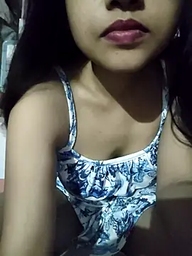 Snapshot of ALIZA_FENDY chatting on July 25, 2026, 7:55 pm ALIZA FENDY online show from July 25, 2026, 7:55 pm