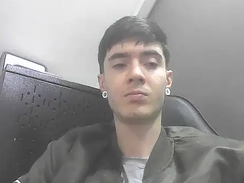 lio     online show from May 17, 2026, 5:16 am