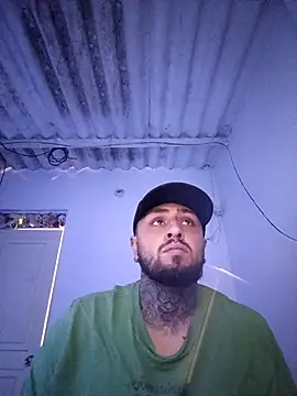 Snapshot of Neanea98 chatting on March 25, 2026, 4:57 pm Neanea98 online show from March 25, 2026, 4:57 pm