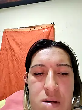 Greta silber26 online show from April 15, 2026, 6:26 pm