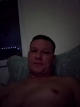 Snapshot of Garfieldd12 chatting on March 22, 2026, 12:47 am Garfieldd12 online show from March 22, 2026, 12:47 am