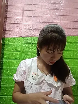Snapshot of AmyLinee01 chatting on June 27, 2026, 11:26 am AmyLinee01 online show from June 27, 2026, 11:26 am