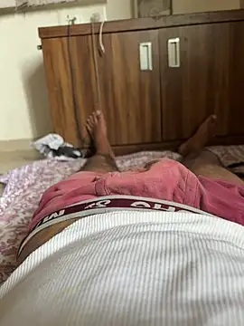 Snapshot of desihot-couple chatting on July 11, 2026, 10:29 am desihot-couple online show from July 11, 2026, 10:29 am