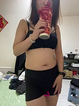 lululove66 online show from April 15, 2026, 10:00 am
