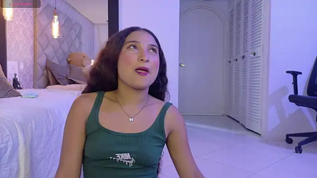 Snapshot of Sasha_Sin chatting on June 20, 2026, 12:47 am Sasha Sin online show from June 20, 2026, 12:47 am