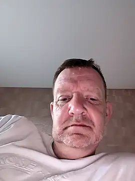 Notiesfuk online show from June 19, 2026, 9:57 am