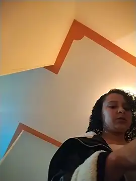 Sofia Alane online show from May 15, 2026, 9:27 am