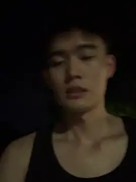 Snapshot of CalvinHY chatting on August 3, 2026, 7:17 pm CalvinHY online show from August 3, 2026, 7:17 pm
