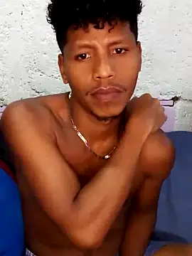 Xmoreno31 online show from April 9, 2026, 11:21 pm