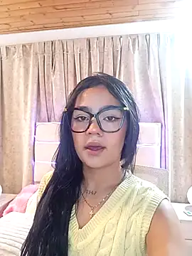 baby-skinnd online show from March 28, 2026, 3:33 pm