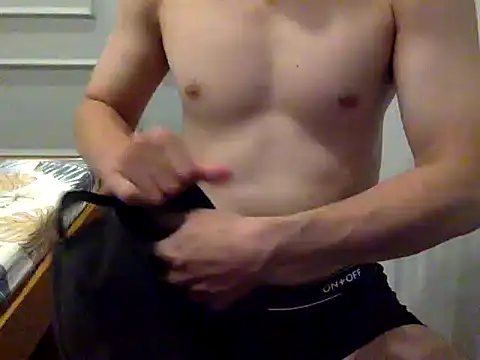 17Komodo online show from April 5, 2026, 3:42 pm