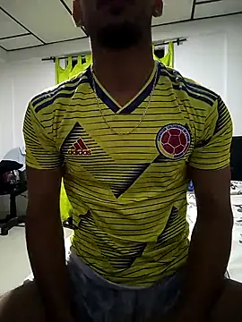 theparce juli online show from March 29, 2026, 4:23 am