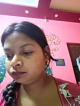 itz-priya online show from April 6, 2026, 9:38 pm