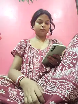 Snapshot of itz-priya chatting on May 17, 2026, 9:44 pm itz-priya online show from May 17, 2026, 9:44 pm