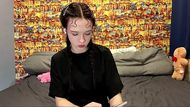 11Amelia11 online show from April 1, 2026, 7:44 pm