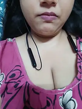 strip mayuri online show from May 17, 2026, 7:10 pm
