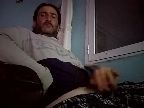 DanTrov79 online show from April 16, 2026, 6:30 pm