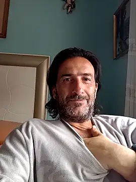 Snapshot of DanTrov79 chatting on May 3, 2026, 7:58 am DanTrov79 online show from May 3, 2026, 7:58 am