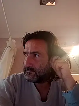 Snapshot of DanTrov79 chatting on May 4, 2026, 8:21 am DanTrov79 online show from May 4, 2026, 8:21 am