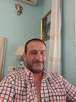 Snapshot of DanTrov79 chatting on May 21, 2026, 7:59 am DanTrov79 online show from May 21, 2026, 7:59 am