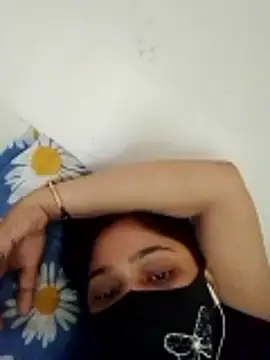 Curvy Divaa online show from April 4, 2026, 10:24 am