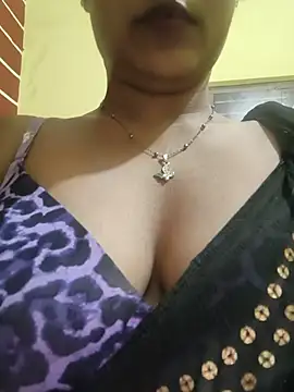 Snapshot of Rubina_Love chatting on June 9, 2026, 8:09 pm Rubina Love online show from June 9, 2026, 8:09 pm
