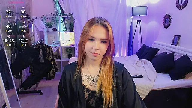 Snapshot of Lisa_mano chatting on April 8, 2026, 10:26 am Lisa mano online show from April 8, 2026, 10:26 am