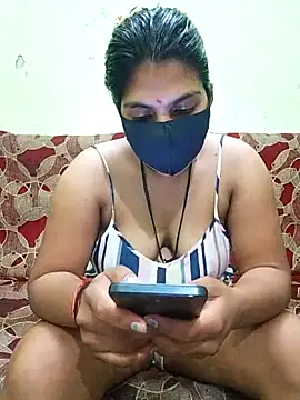 Snapshot of Pg_hot_girl chatting on April 30, 2026, 8:57 pm Pg hot girl online show from April 30, 2026, 8:57 pm