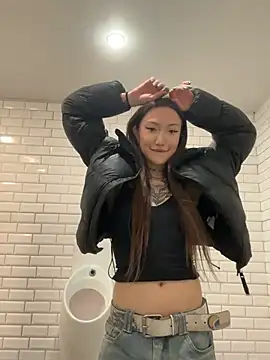 Snapshot of SaintSquirt chatting on March 25, 2026, 11:38 am SaintSquirt online show from March 25, 2026, 11:38 am