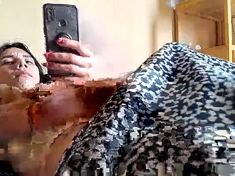 Snapshot of GinaLaFenix chatting on July 23, 2026, 5:11 pm GinaLaFenix online show from July 23, 2026, 5:11 pm