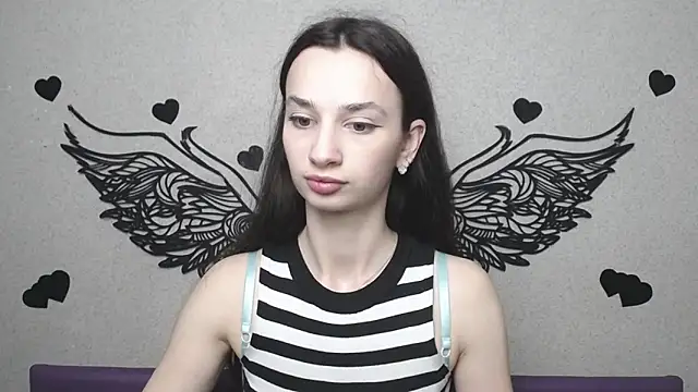 Je55icaBreeze online show from May 3, 2026, 1:39 pm
