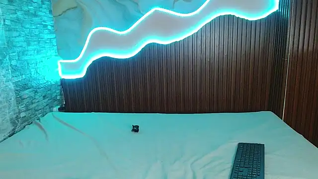 maia grace online show from March 31, 2026, 5:19 am