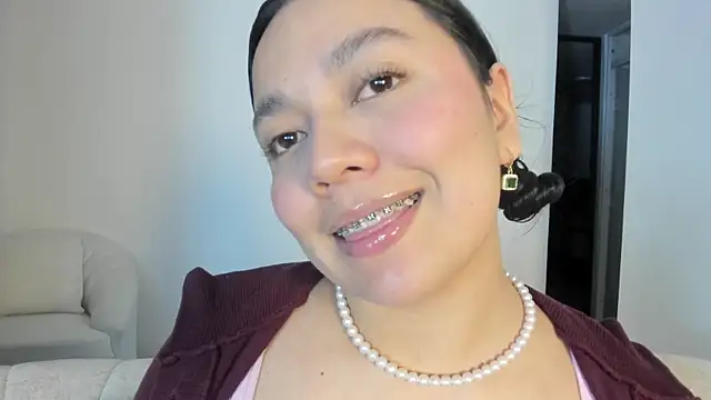 rudyhlowes online show from June 25, 2026, 8:52 am