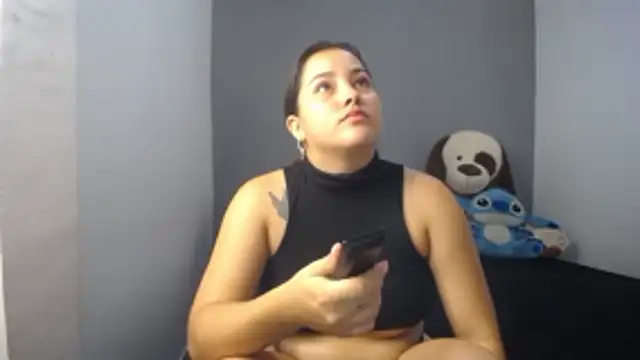 Snapshot of Ivanna_Vegax chatting on April 25, 2026, 4:37 pm Ivanna Vegax online show from April 25, 2026, 4:37 pm