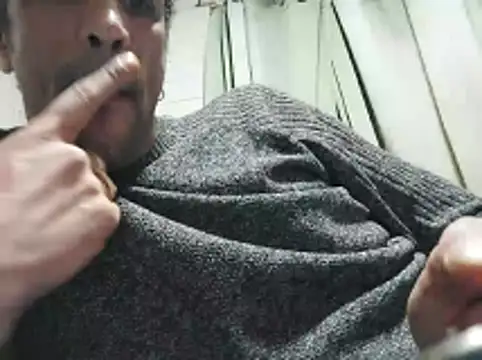 VladTepeslll online show from April 13, 2026, 2:28 am