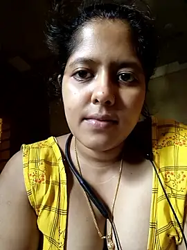 Snapshot of Aditi_sarkar chatting on April 30, 2026, 7:04 am Aditi sarkar online show from April 30, 2026, 7:04 am